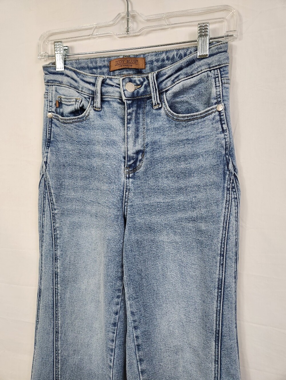 Judy Blue Wide Leg Jeans - Picture 4 of 10